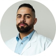 Dr. Alberto Oyaga, DNP