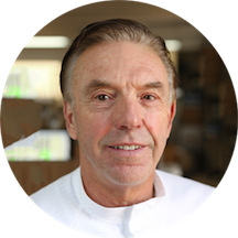 Dr. Gary Feucht, DDS