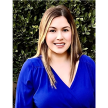 Noelia Castellanos, LMFT