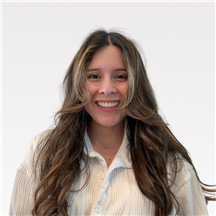 Alejandra Frausto, LMFT