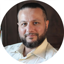 Alex Melkumian, LMFT