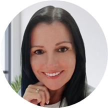 Aline Paredes, APRN, PMHNP