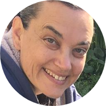 Ana Raven Medina, LCSW