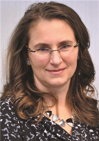 Dr. Adriana Ghisa, MD
