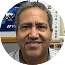 Dr. Carlos A De La Rosa, OD