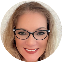 Dr. Delia E Nieves-Arvelo, MD