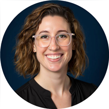 Dr. Elisabeth Toth, DC