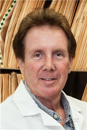 Dr. Elliott Weinger, MD