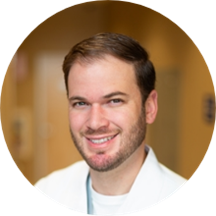 Dr. Enrique Lewin, DDS