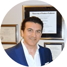 Dr. Farzad Foroutan, DDS