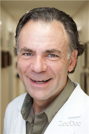 Dr. Gustavo Marks, MD