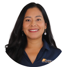 Dr. Jacqueline Hernandez, DC