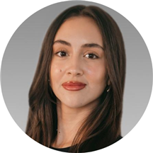 Dr. Julia Landavazo, OD