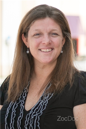 Dr. Laura Valhuerdi, DC