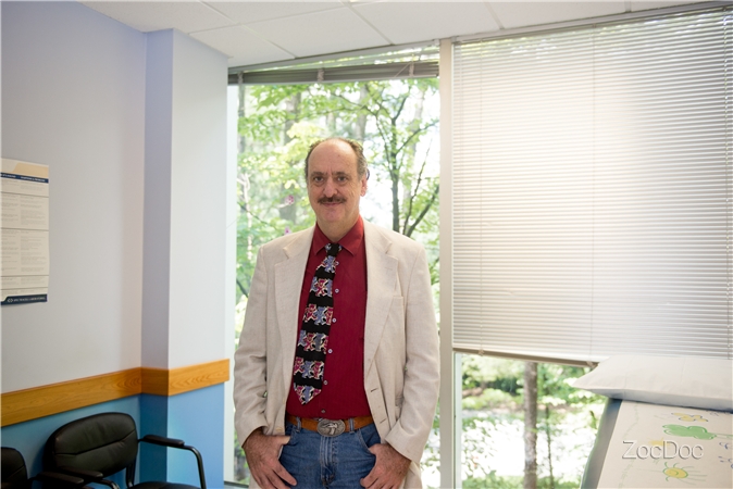 Dr. Lawrence McKean, MD