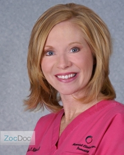 Dr. Lisa D. Hitchins, MD