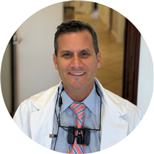 Dr. Mariano De La Riva, DDS