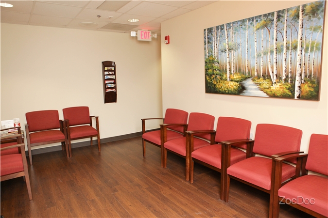 Dr. Nicholas Recchia, MD