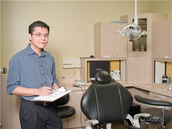 Dr. Phu Tran, DDS