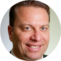 Dr. Raz Winiarsky, MD