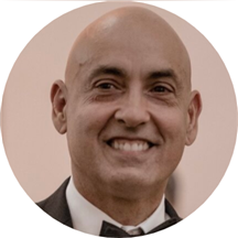 Dr. Ricardo Revilla, MD