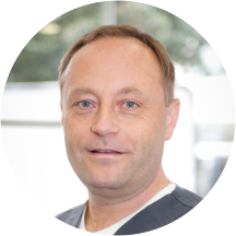 Dr. Vladislav Kamanin, DDS