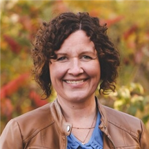 Elizabeth Falb, LISW