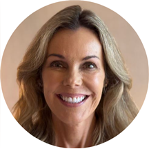 Elizabeth Siamas, LMFT