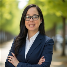 Everlin Fernandez, PMHNP