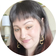 Hannah Weinstein, AMFT