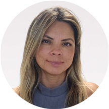 Jeannelli Acuna, LCSW