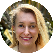 Julia De Roulet, LMFT