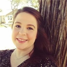 Lauren Esquivel, LMFT