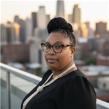 Maudlyn Howell-Nwaogwugwu, LPC