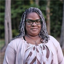 Noelmi Menendez, LISW