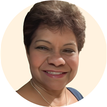 Noemi Tapining, LMHC