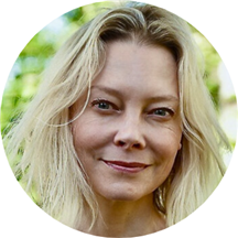 Olivia Morgaine, LMHCA, MA