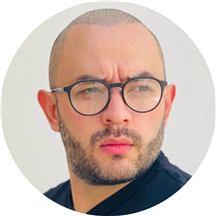 Oscar Carbajal, LMFT