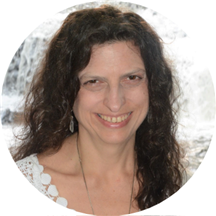 Pamela Medina, BA, LMSW