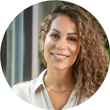 Shelizbet Aguirre, LMFT