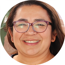 Yahnia Cordova, LMFT